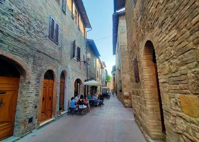 Casa Ardesia * San Gimignano